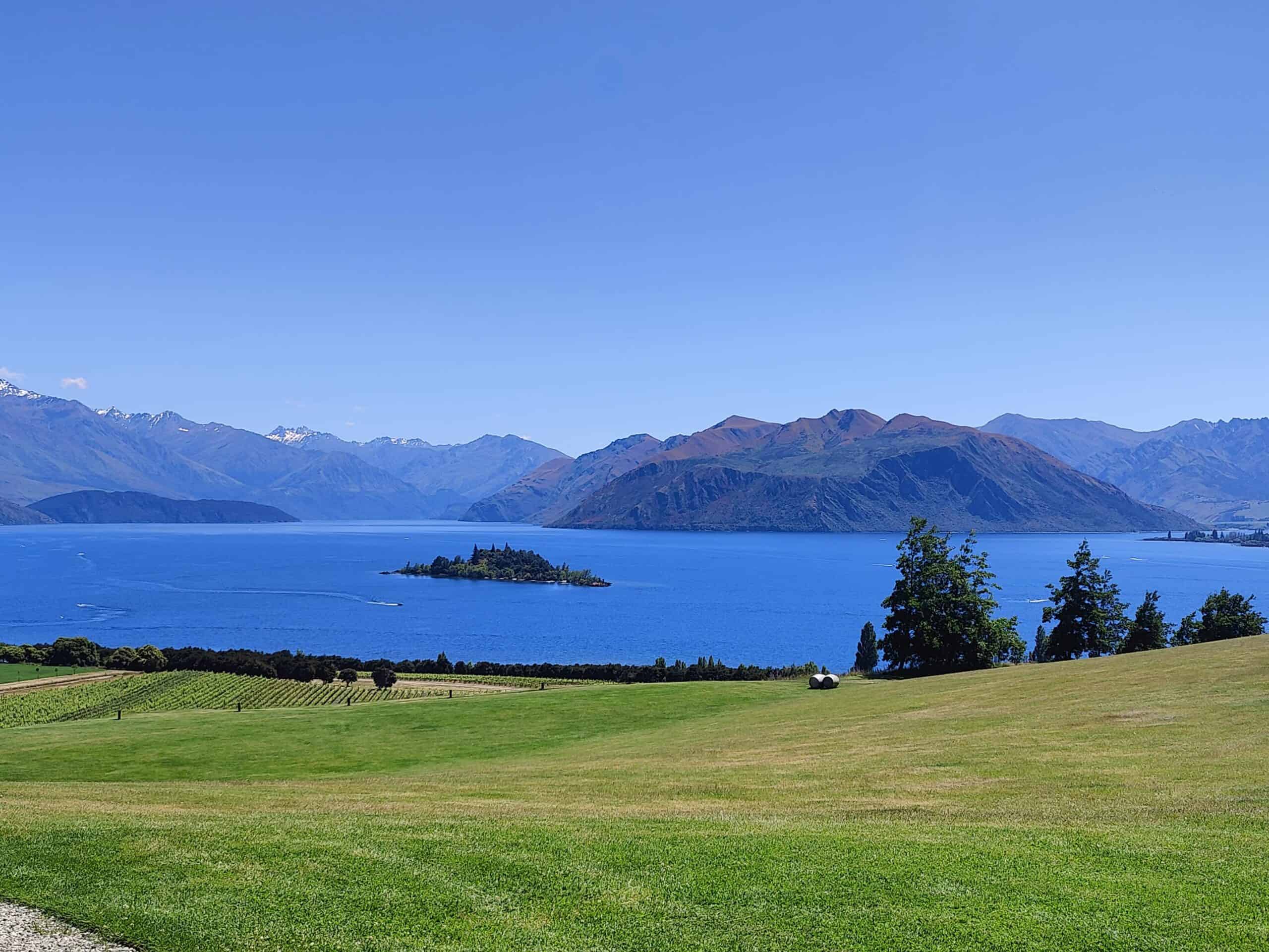 Lake Wanaka - One of the most beautiful and scenic settings you'll encounter in our south island road trip itinerary