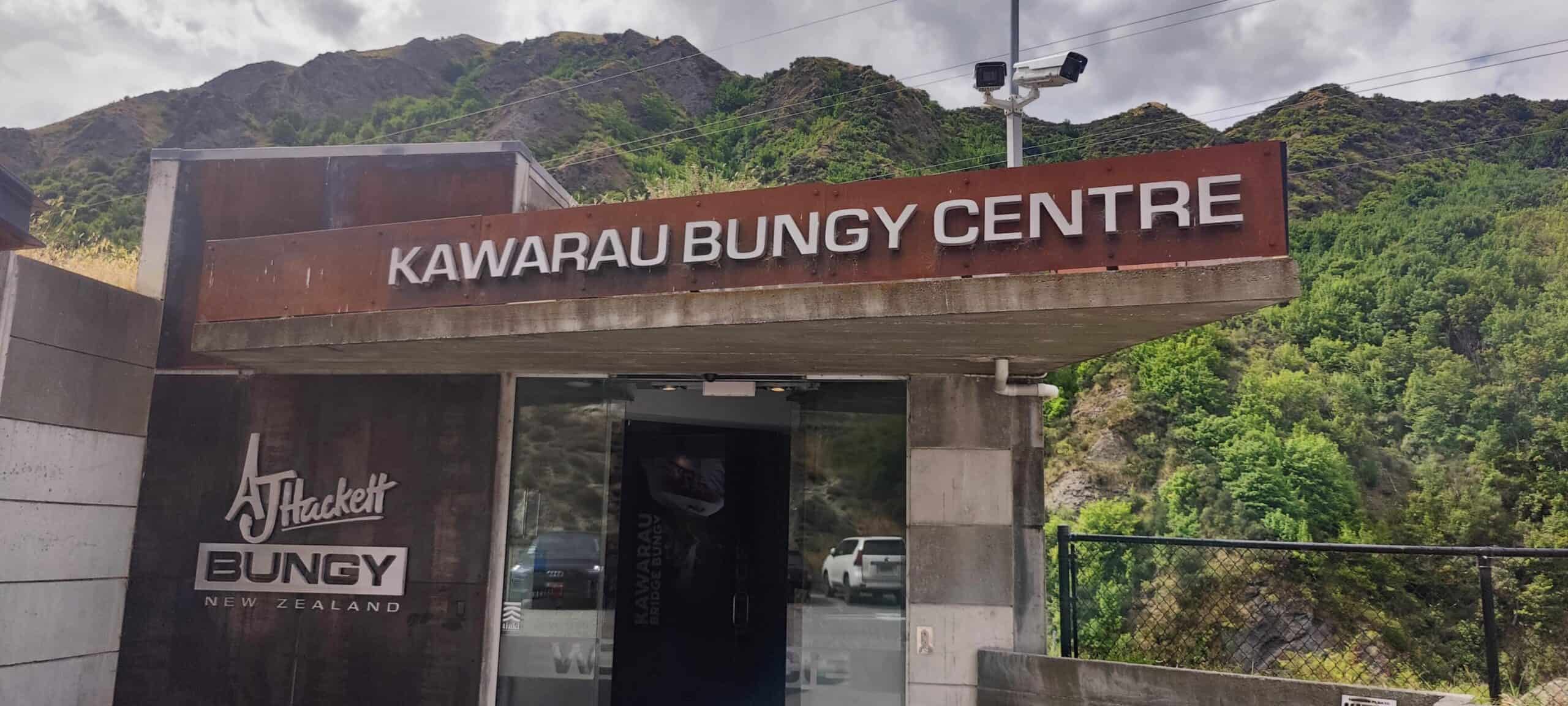 Kawarau Bungy Queenstown - a must do on our south island road trip itinerary